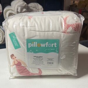 Pillowfort Mermaid Comforter Set